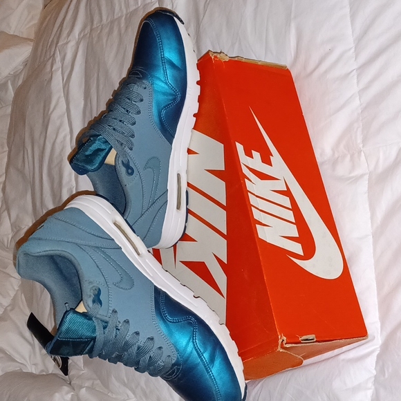 Nike Air Max 1 Ultra SE - Picture 4 of 13